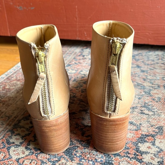 Nisolo Dari Boot - Picture 12 of 13